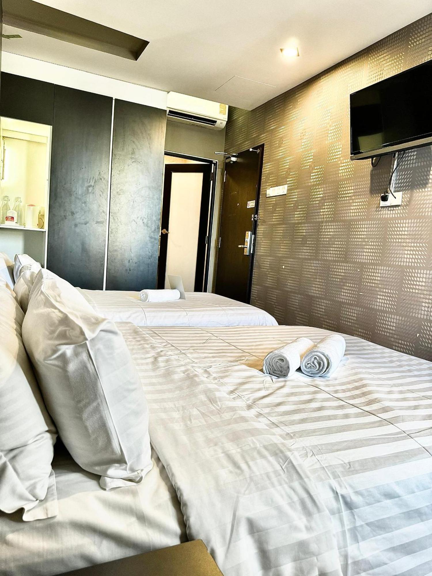 Chariton Hotel Nusa Bestari Johor Bahru Esterno foto