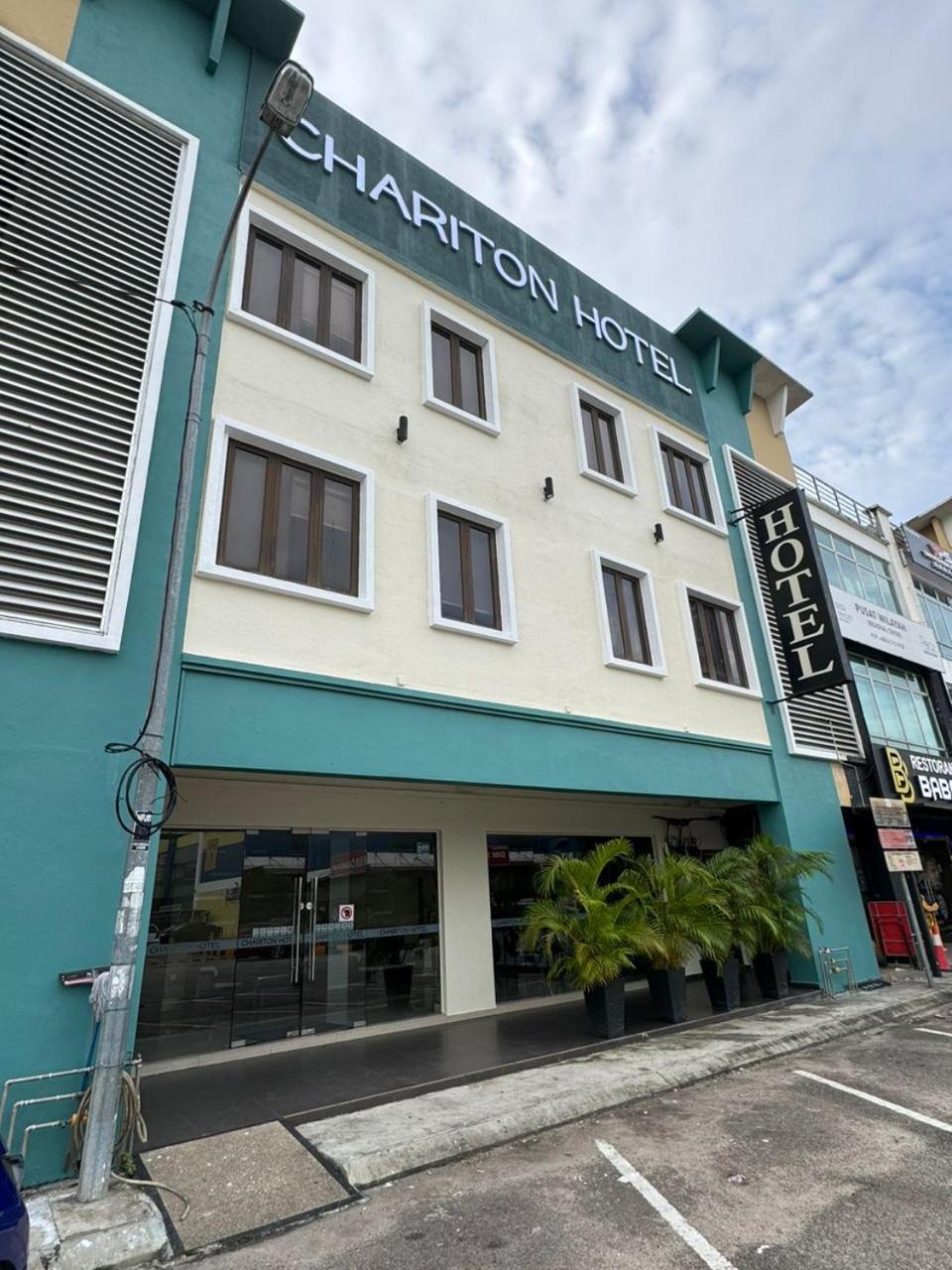 Chariton Hotel Nusa Bestari Johor Bahru Esterno foto