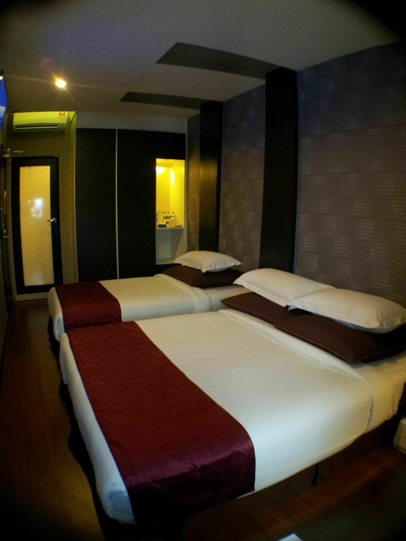 Chariton Hotel Nusa Bestari Johor Bahru Esterno foto